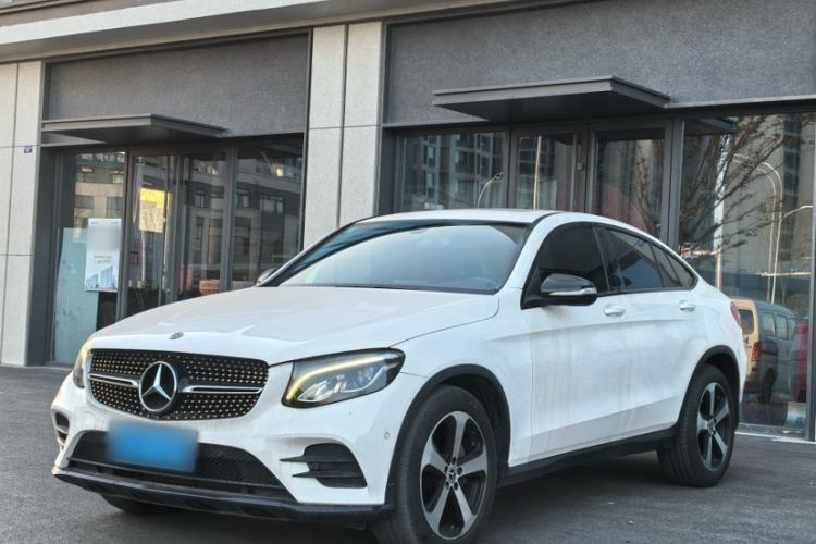 Used Mercedes-Benz GLC Coupe 2018 GLC 200 4MATIC Coupe SUV
