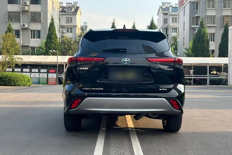 Used Toyota Highlander 2023 2.5L Smart Electric Hybrid Dual-Motor All-Wheel-Drive Luxury 7-Seater

