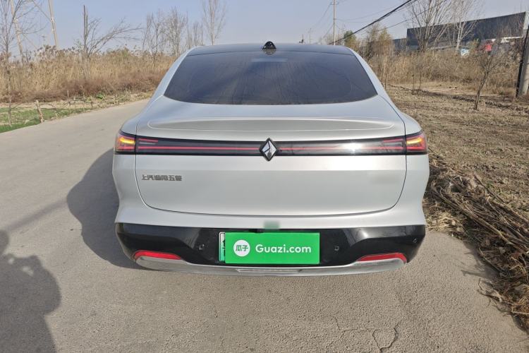 Used Baojun Enjoy 2025 All-Electric 600km Luxury Edition
