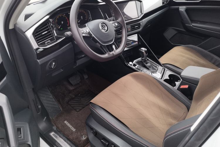 Used Volkswagen Tayron 2020 330TSI Two-Wheel Drive Luxury Smart Connectivity Version
