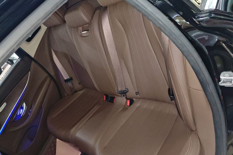 Used Mercedes-Benz E-Class 2016 E 200 L
