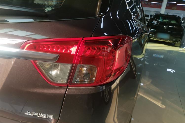 Used Buick Envision 2017 28T Four-Wheel Drive Elite Model
