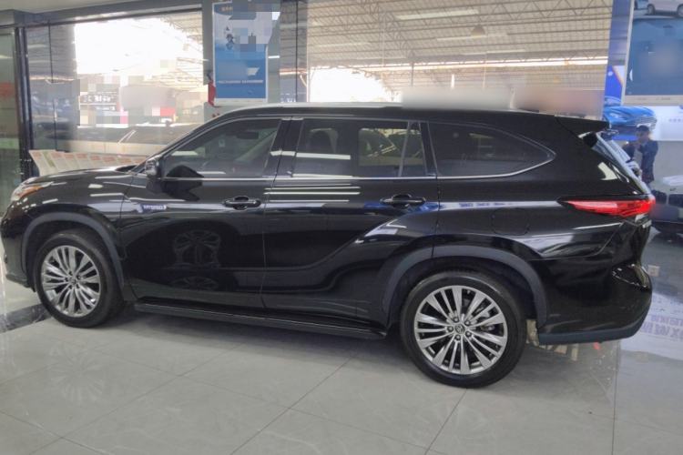 Used Toyota Highlander 2023 2.5L Smart Electric Hybrid Dual-Motor All-Wheel-Drive Luxury 7-Seater
