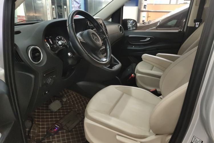 Used Mercedes-Benz Vito 2016 2.0T Business Edition
