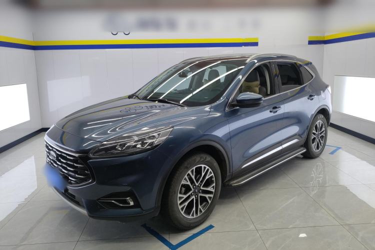 Used Ford Escape 2020 EcoBoost 245 Two-Wheel-Drive Titanium Edition