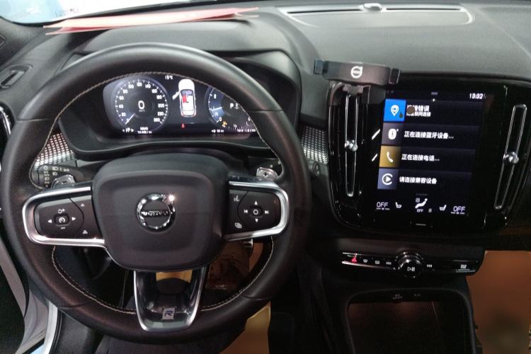 Used Volvo XC40 2020 T4 Four-Wheel Drive Smart & Sporty Edition
