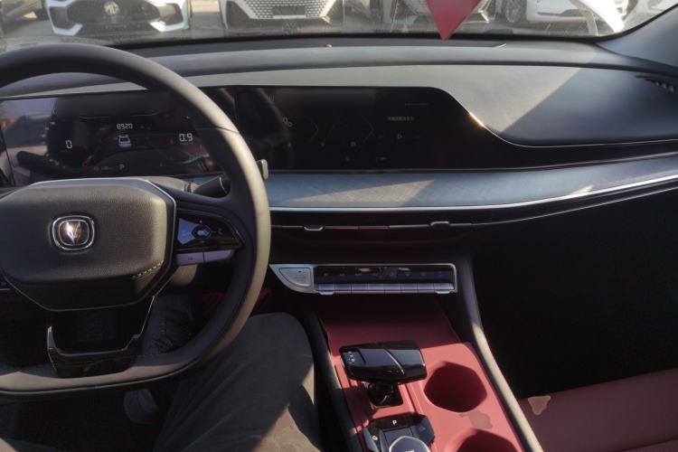 Used Changan Eado 2025 PLUS 1.4T Dual-Clutch High-Energy Version
