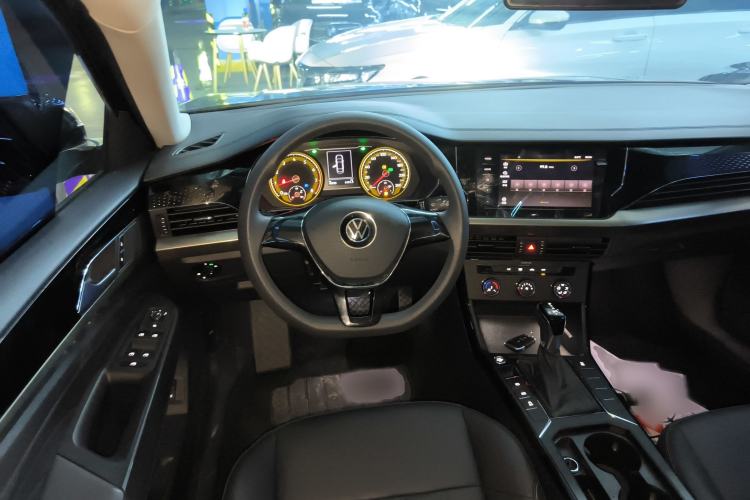 Used Volkswagen Passat 2021 280TSI Business Edition
