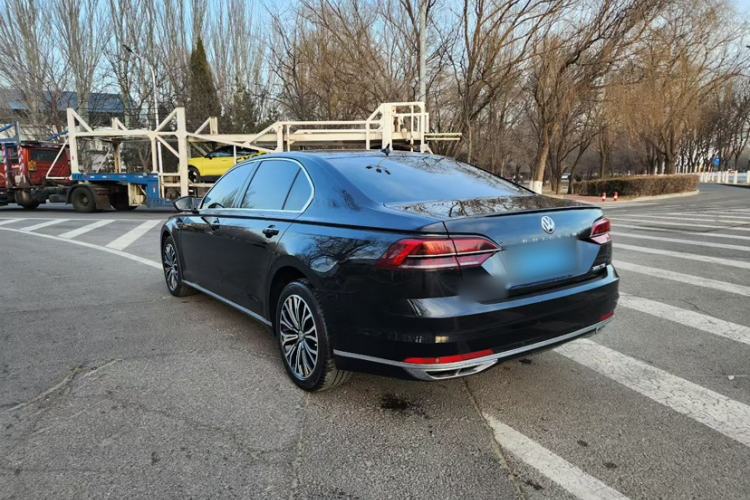 Used Volkswagen Phideon 2018 Revised Version 380TSI Two-Wheel Drive Business Edition