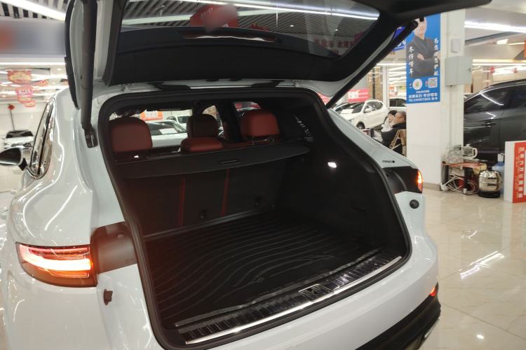 Used Porsche Cayenne 2021 3.0T U.S. specification
