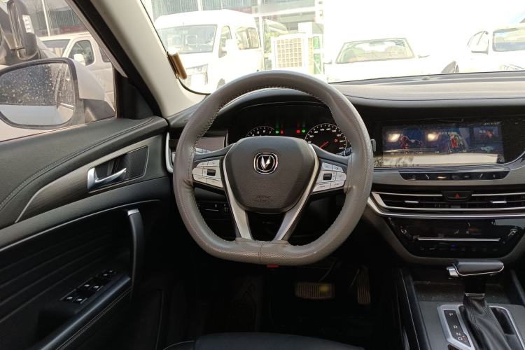 Used Changan CS35PLUS 2019 1.4T DCT Chuanlian Blue Whale Edition
