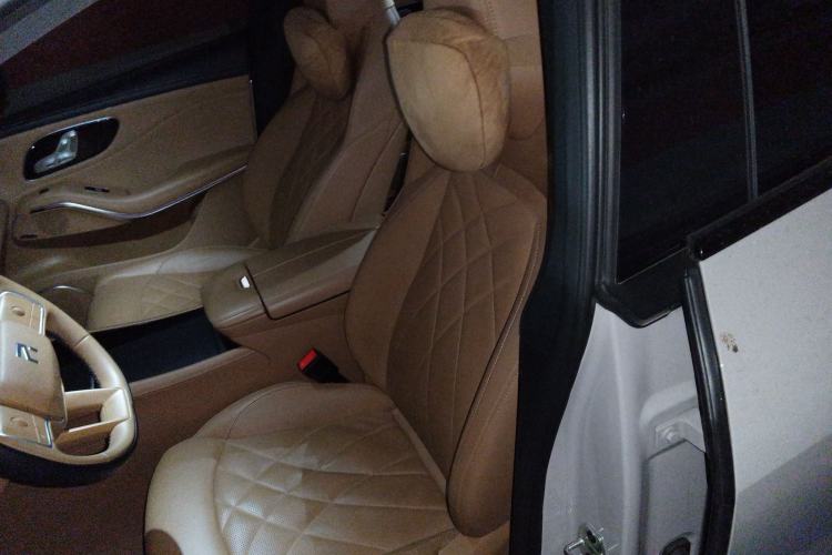 Used  R7 2024 Advanced Edition
