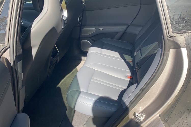 Used  YU7 2025 Ultra-Long Range All-Wheel Drive Pro Version
