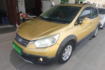 Used Venucia R50X 2013 1.6L Automatic Model