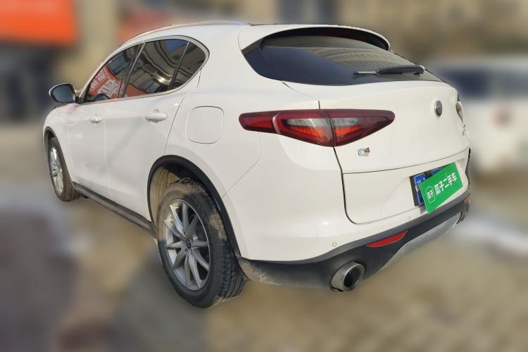 Used Alfa Romeo Stelvio 2017 2.0T 200HP Luxury Edition
