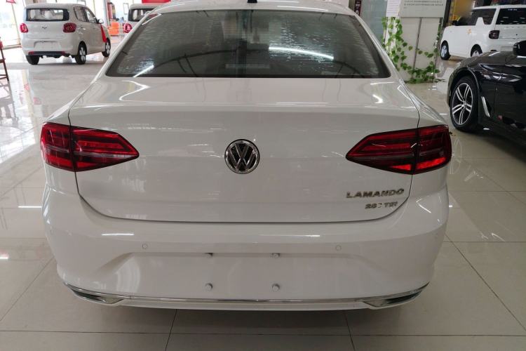 Used Volkswagen Lamando 2021 280TSI DSG Comfort Edition
