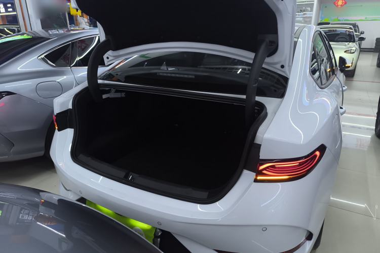 Used BYD Qin PLUS 2025 DM-i Smart Drive 55KM Leading Model
