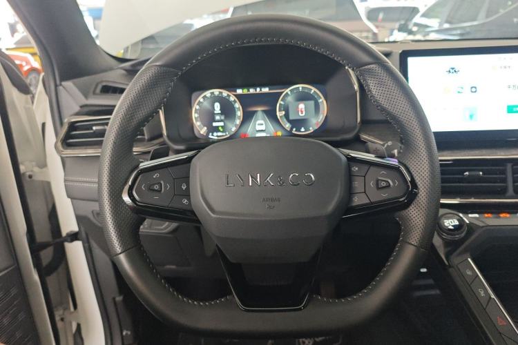 Used Lynk & Co 06 2023 Remix 1.5T JinPro
