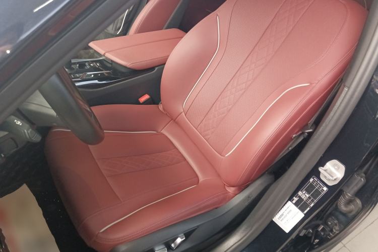 Used BMW 5 Series 2022 Second Facelift 525Li M Sport Package