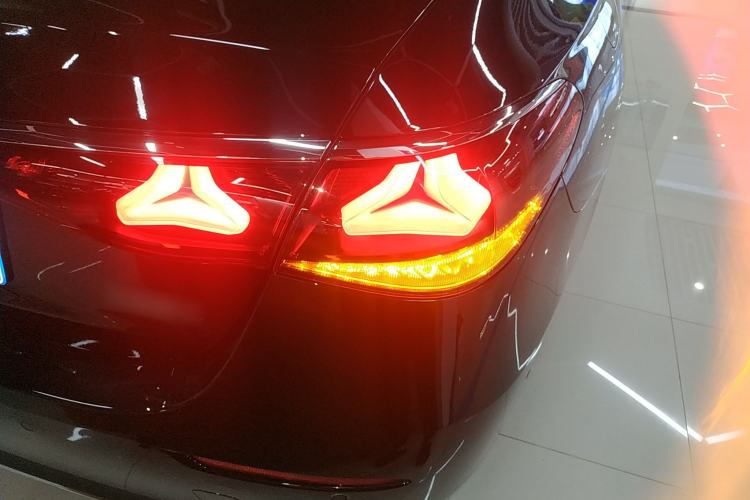 Used Mercedes-Benz E-Class 2025 E 300 L Luxury Model