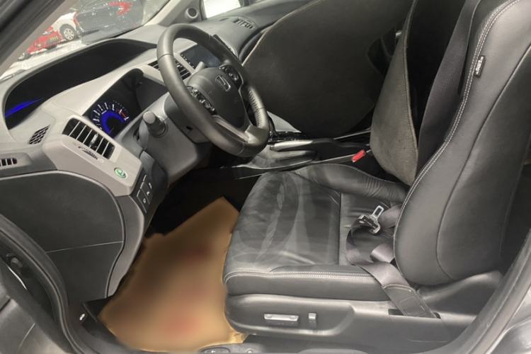 Used Honda Civic 2013 10th Anniversary 1.8L Automatic Luxury Edition
