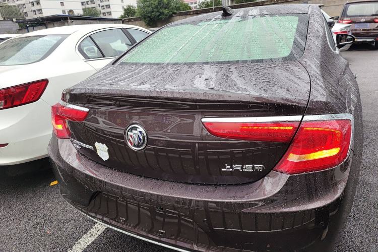 Used Buick LaCrosse 2018 28T Elite Edition
