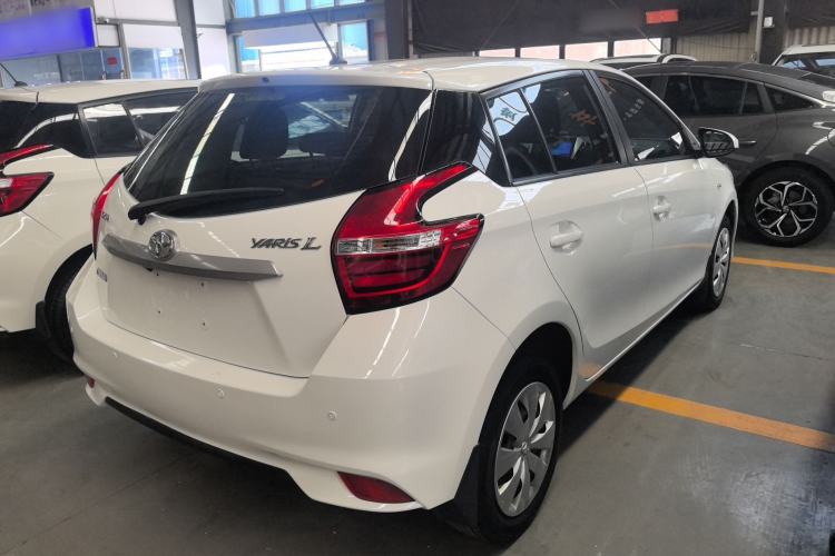 Used Toyota YARiS L 2016 Revised 1.5E CVT Charming Edition