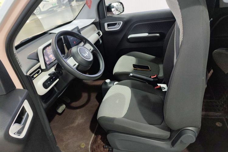 Used Wuling Hongguang MINIEV 2024 3rd Generation 215km Advanced Version
