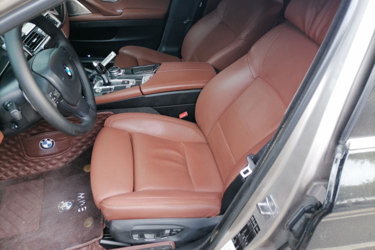 Used BMW 5 Series 2014 535Li Leading Model
