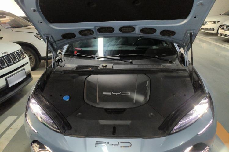 Used BYD Seal 2022 650 km All-Wheel-Drive Performance Version
