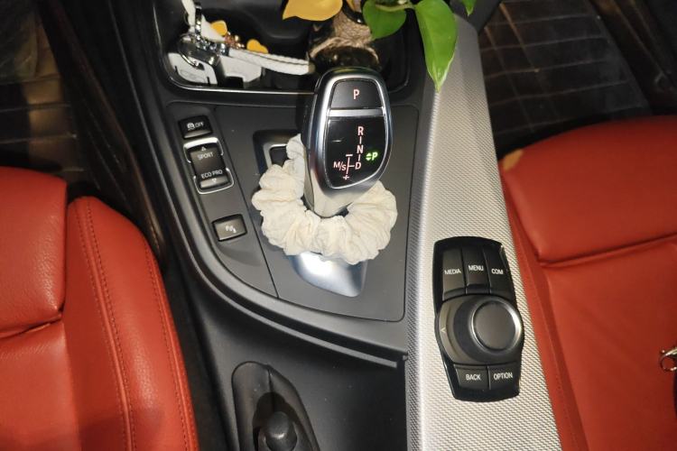 Used BMW 3 Series 2019 320i M Sport Package
