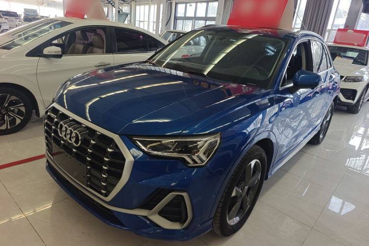 Used Audi Q3 2021 35 TFSI Fashion Dynamic Model