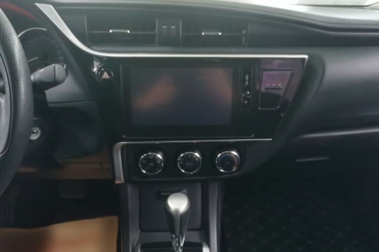 Used Toyota Corolla 2017 Revised Version 1.2T S-CVT GL-i
