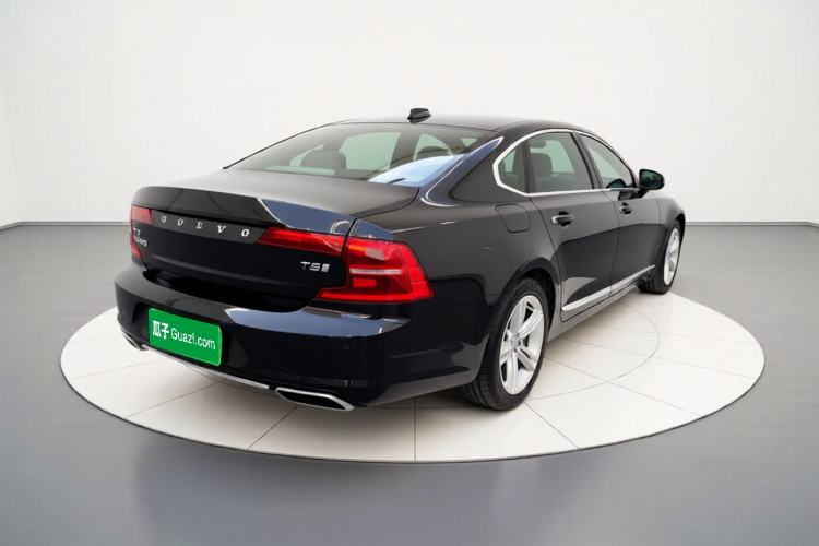 Used Volvo S90 2019 T5 Zhiyi Edition
