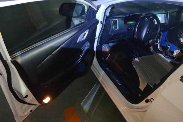 Used Luxgen 5 2013 1.8T Manual Deluxe Model