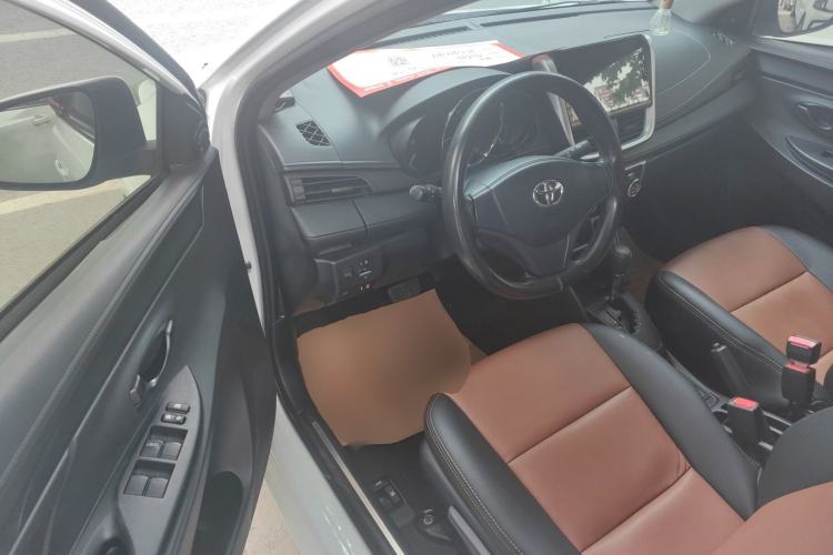 Used Toyota YARiS L 2017 1.5E CVT Dynamic Edition
