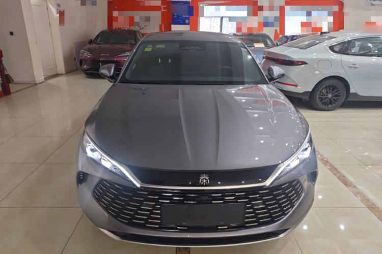 Used BYD Qin L 2025 DM-i Smart Drive 120KM Leading Model
