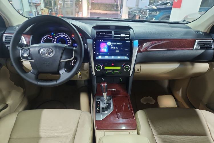 Used Toyota Camry 2013 2.0G Comfort Edition
