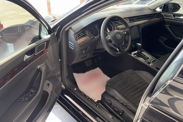 Used Volkswagen Magotan 2017 330TSI DSG Luxury Model