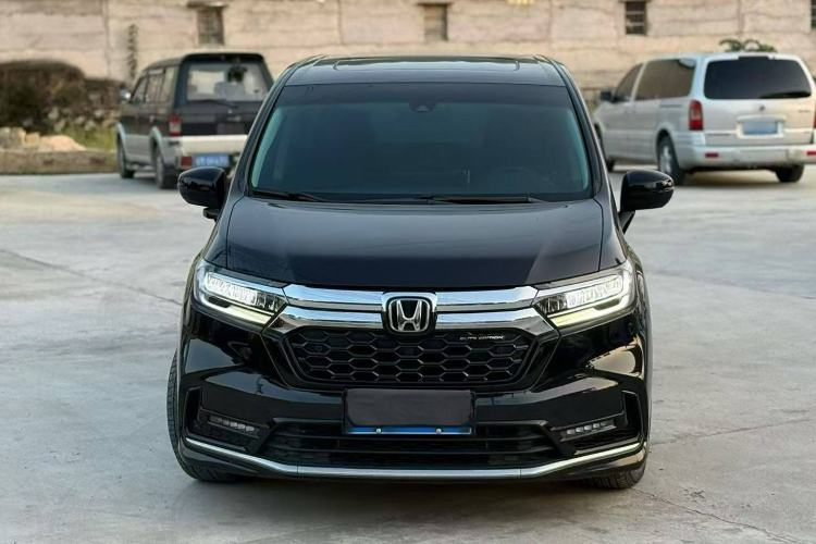 Used Honda Odyssey 2022 2.0L eHEV Prestige Four-Seater Edition