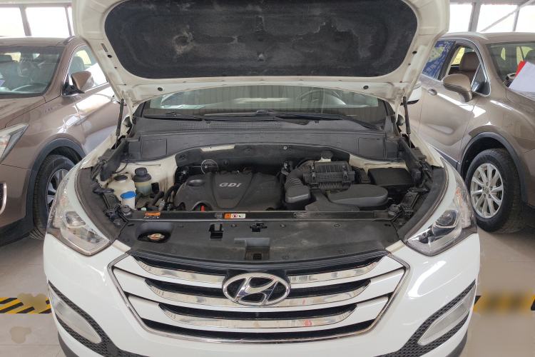 Used Hyundai Santa Fe 2013 2.4L Automatic 2WD Comfort Edition
