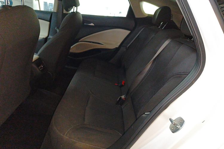 Used Buick Velite 6 2022 Plug-in Hybrid Connected Fashion Model