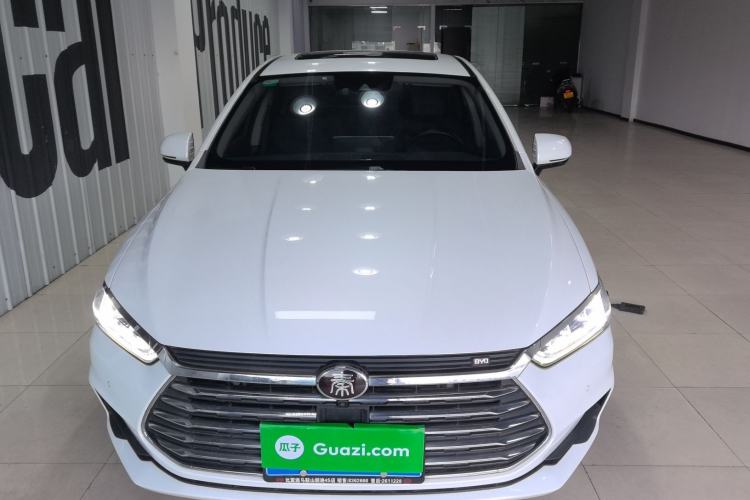 Used BYD Qin Pro 2019 Super Edition 1.5TI Automatic Smart Connect Brilliance Model China V Standard
