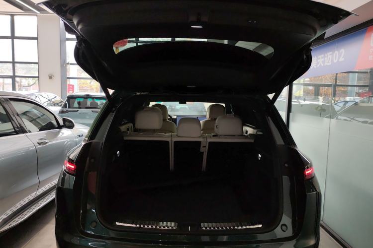 Used Li Auto L7 2023 Pro Model
