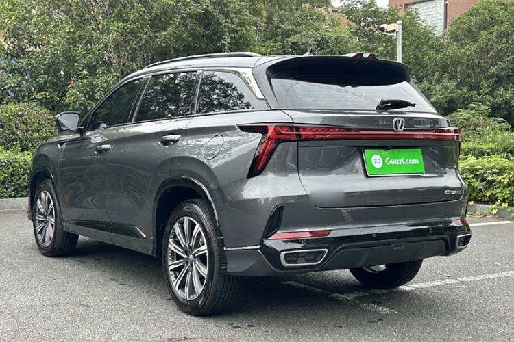 Used Changan CS75 PLUS 2024 3rd Generation Champion Edition 1.5T Intelligent Drive Dynamic Model
