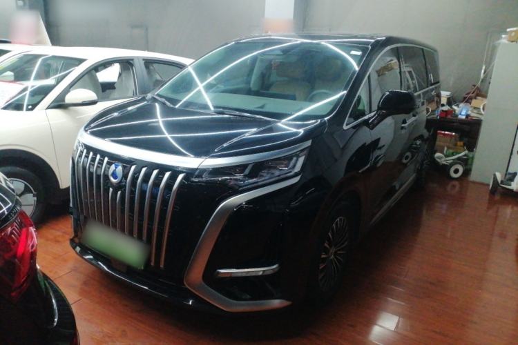 Used Denza D9 2022 EV 600 Four-Wheel Drive Prestige Model