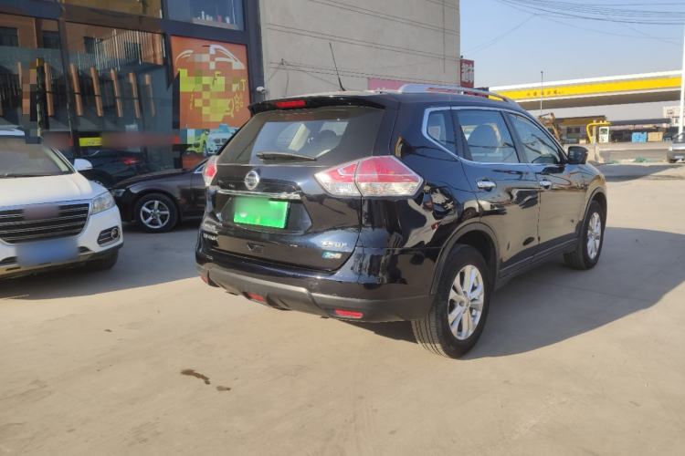 Used Nissan X-Trail 2014 2.5L CVT Luxury Edition 4WD
