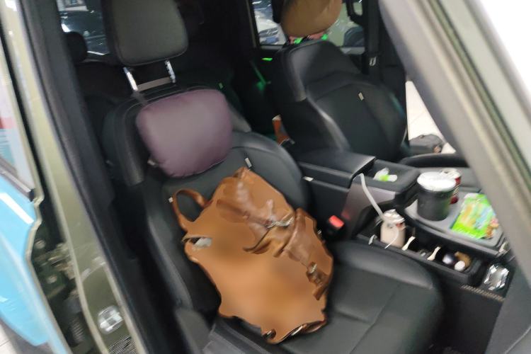 Used iCAR V23 2025 501 Four-Wheel Drive Intelligent Driving Version
