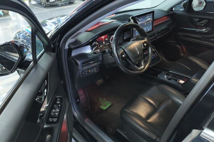 Used Lincoln Corsair 2021 2.0T Two-Wheel Drive Deluxe Edition
