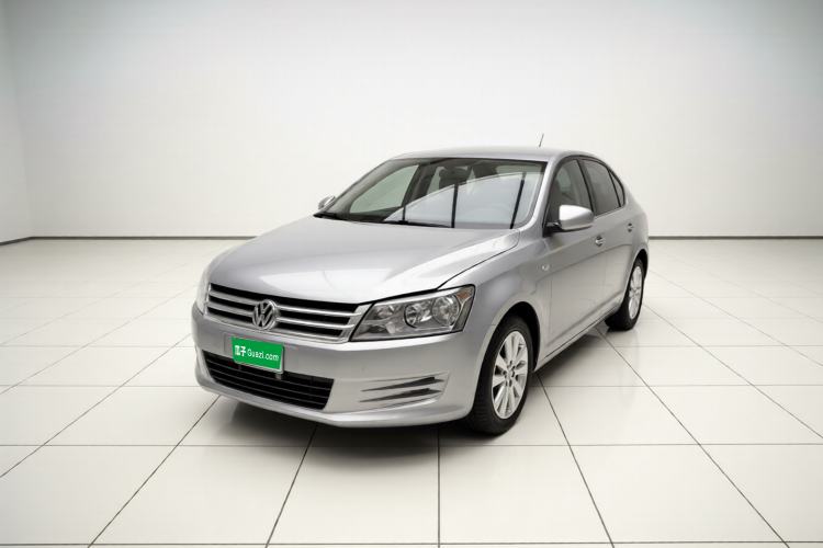 Used Volkswagen Santana 2015 1.6L Automatic Fashion Edition